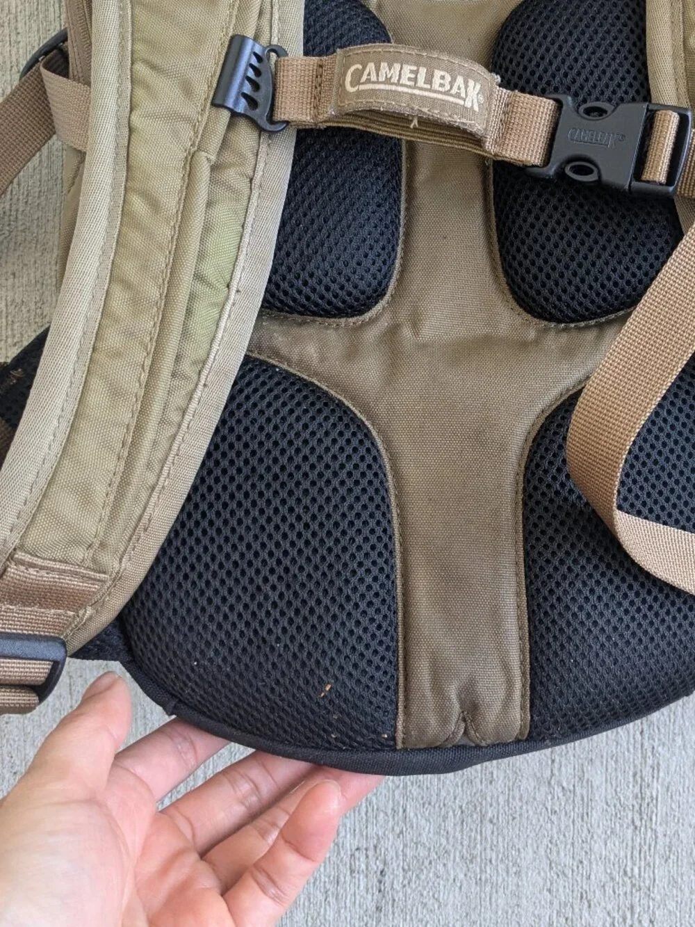 Camelbak Mule Small Backpack Lightweight Tan